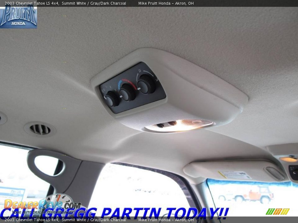 2003 Chevrolet Tahoe LS 4x4 Summit White / Gray/Dark Charcoal Photo #16