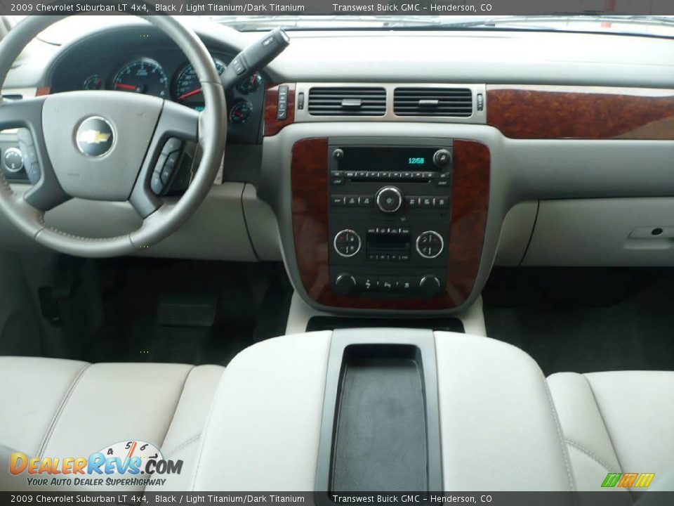 2009 Chevrolet Suburban LT 4x4 Black / Light Titanium/Dark Titanium Photo #19