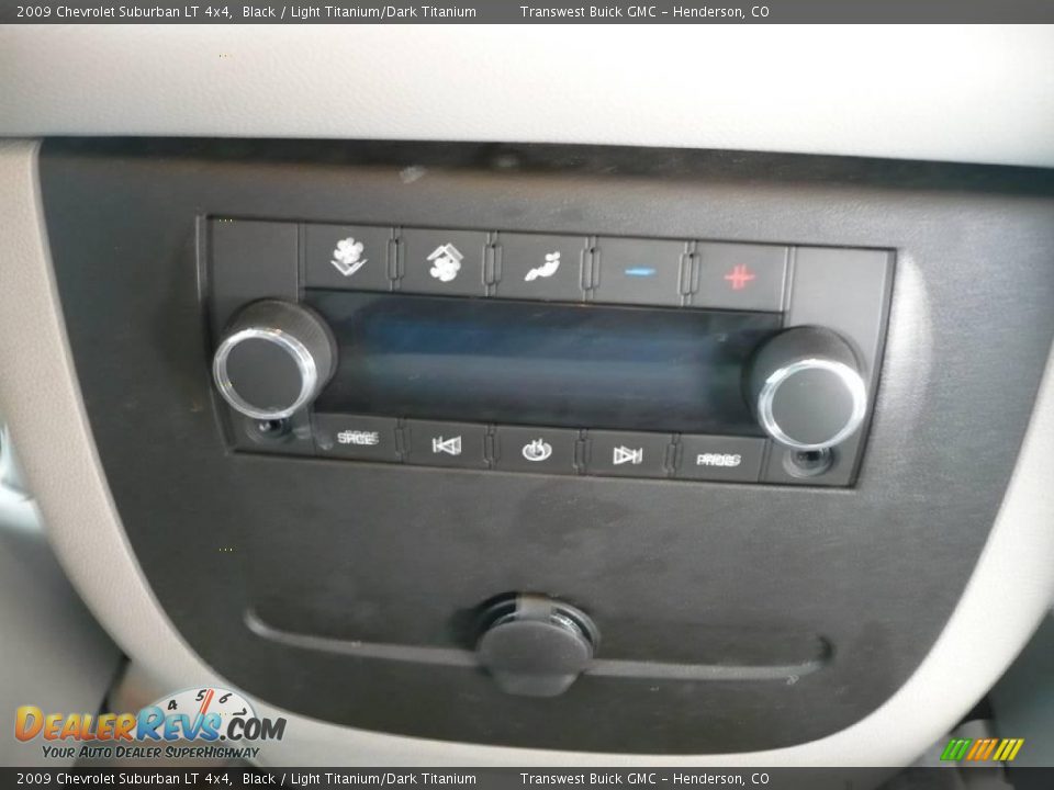 2009 Chevrolet Suburban LT 4x4 Black / Light Titanium/Dark Titanium Photo #21