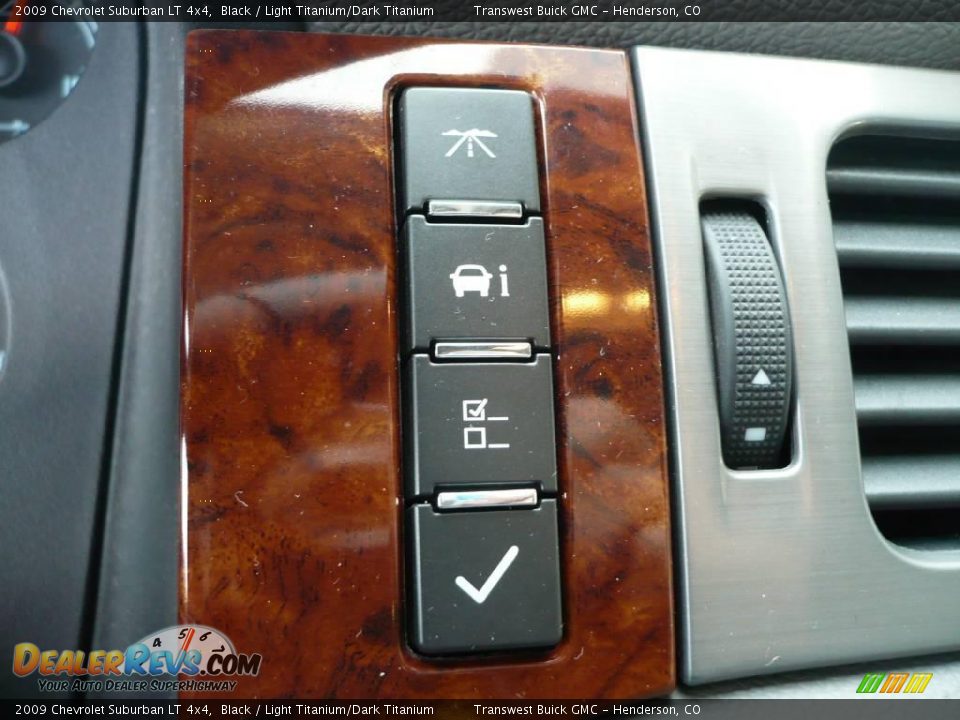 2009 Chevrolet Suburban LT 4x4 Black / Light Titanium/Dark Titanium Photo #28