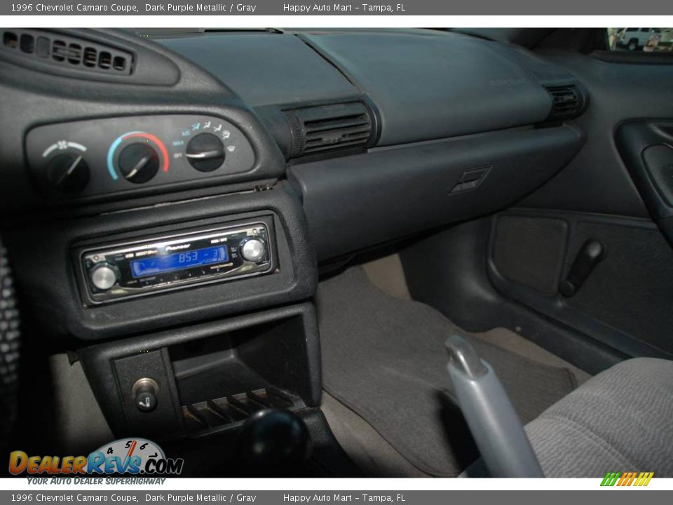 1996 Chevrolet Camaro Coupe Dark Purple Metallic / Gray Photo #14