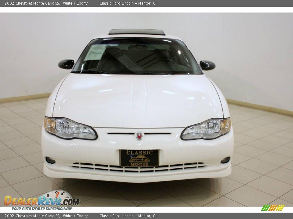 2002 Chevrolet Monte Carlo SS White / Ebony Photo #2