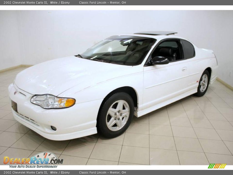 2002 Chevrolet Monte Carlo SS White / Ebony Photo #3