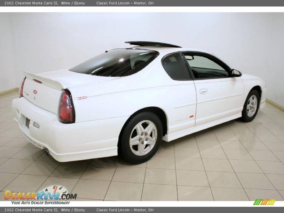 2002 Chevrolet Monte Carlo SS White / Ebony Photo #7