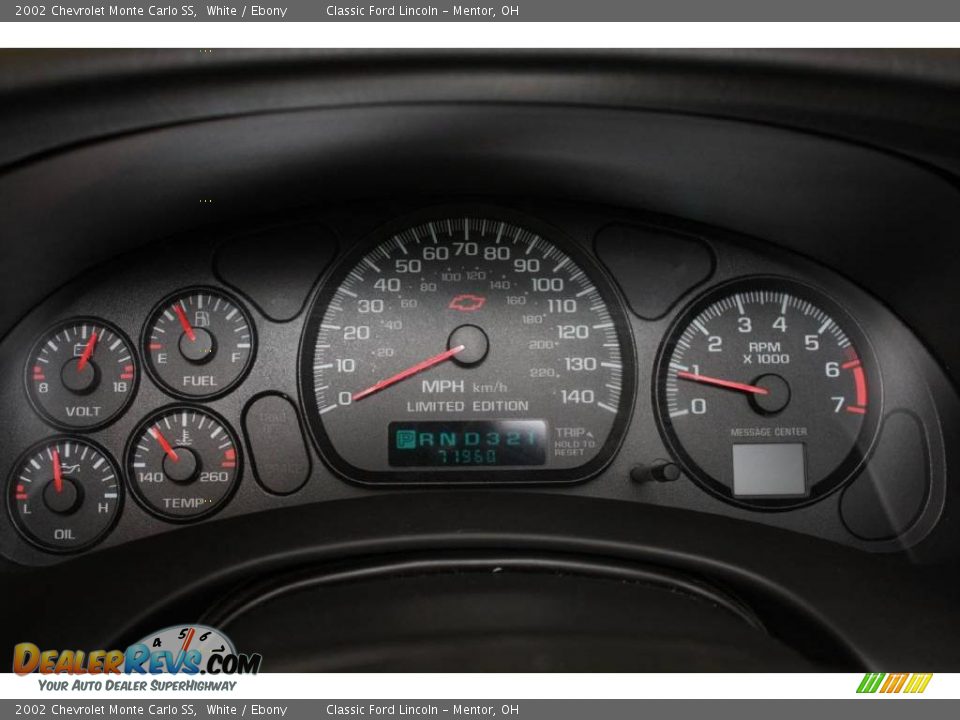 2002 Chevrolet Monte Carlo SS White / Ebony Photo #12