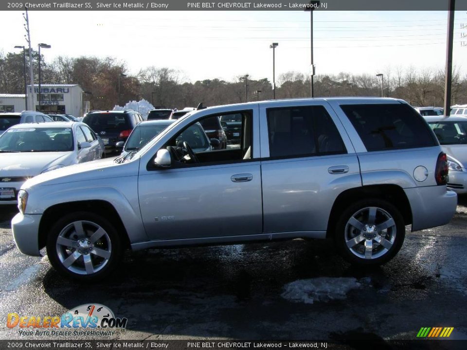 2009 Chevrolet TrailBlazer SS Silver Ice Metallic / Ebony Photo #3