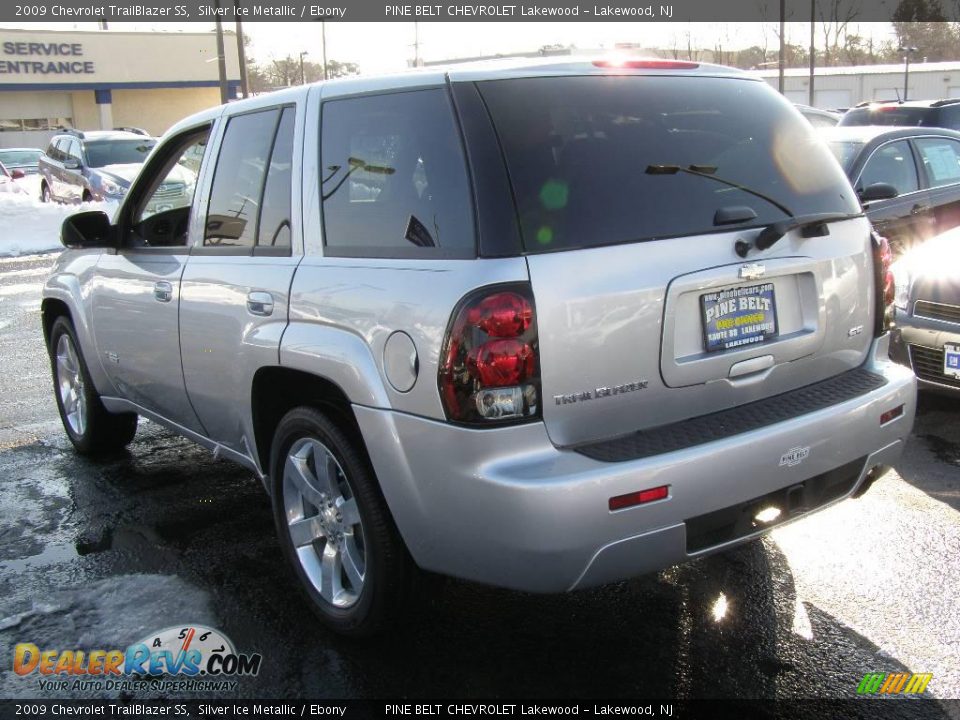 2009 Chevrolet TrailBlazer SS Silver Ice Metallic / Ebony Photo #4