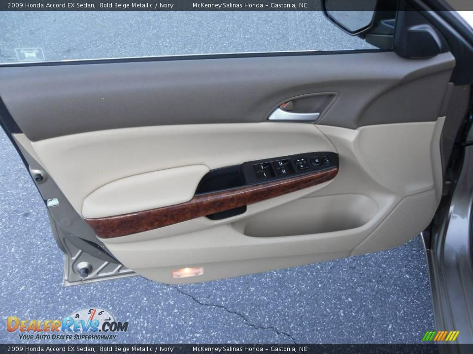 2009 Honda Accord EX Sedan Bold Beige Metallic / Ivory Photo #7