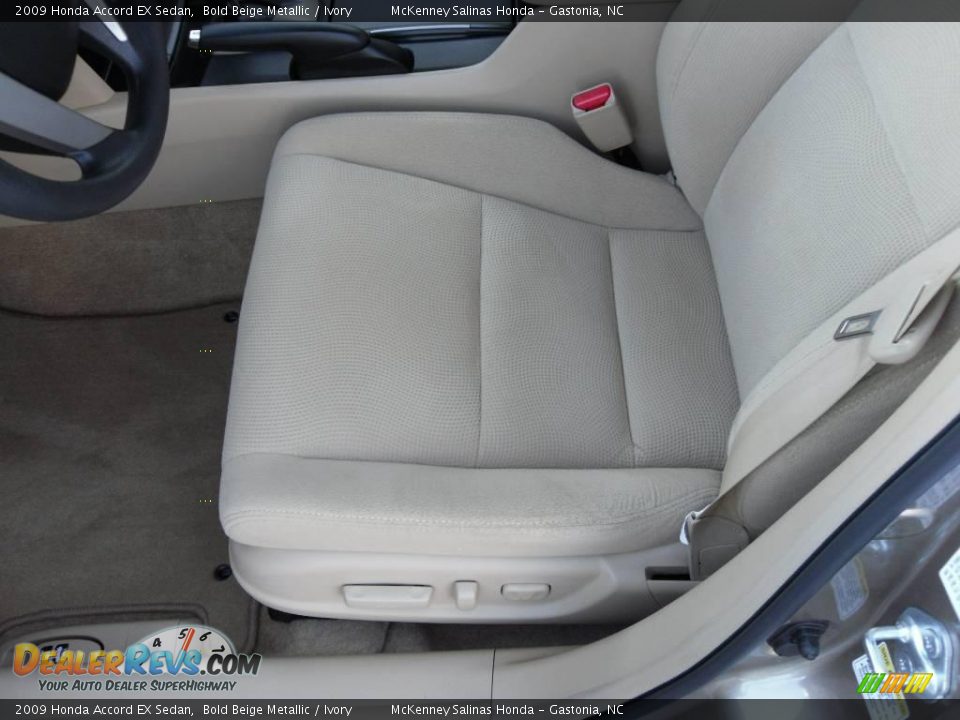 2009 Honda Accord EX Sedan Bold Beige Metallic / Ivory Photo #8