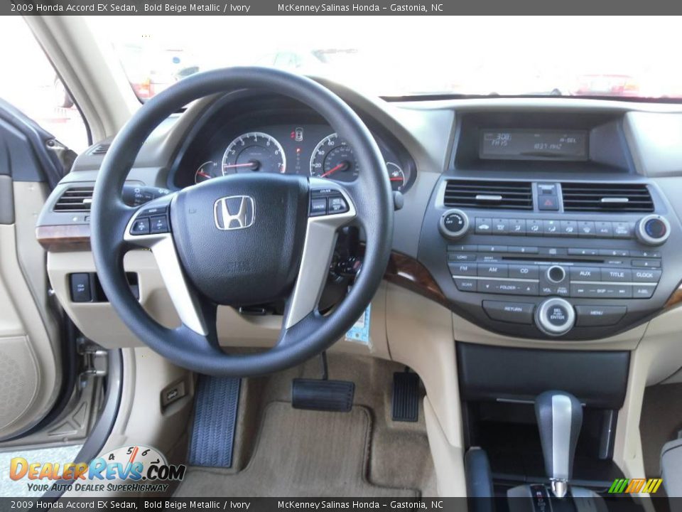 2009 Honda Accord EX Sedan Bold Beige Metallic / Ivory Photo #21
