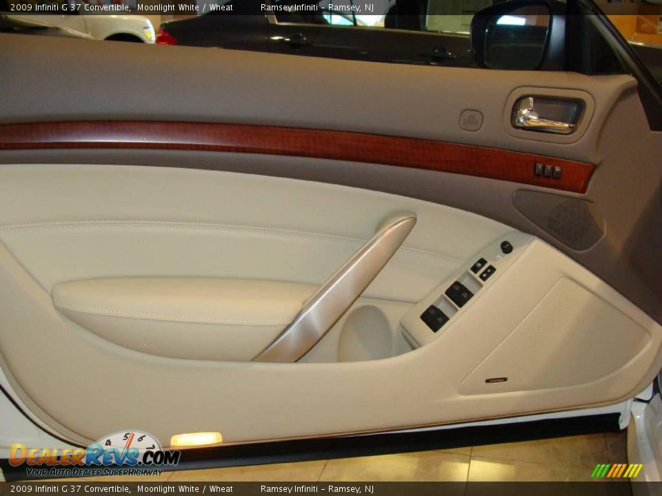 2009 Infiniti G 37 Convertible Moonlight White / Wheat Photo #10