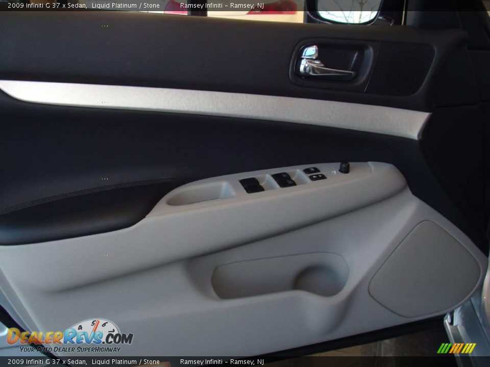 2009 Infiniti G 37 x Sedan Liquid Platinum / Stone Photo #8
