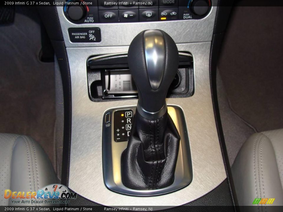 2009 Infiniti G 37 x Sedan Liquid Platinum / Stone Photo #12