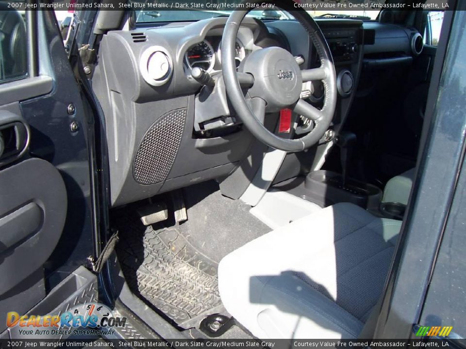 2007 Jeep Wrangler Unlimited Sahara Steel Blue Metallic / Dark Slate Gray/Medium Slate Gray Photo #7