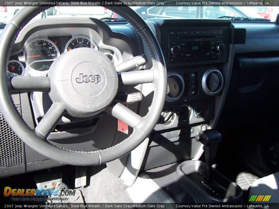 2007 Jeep Wrangler Unlimited Sahara Steel Blue Metallic / Dark Slate Gray/Medium Slate Gray Photo #11
