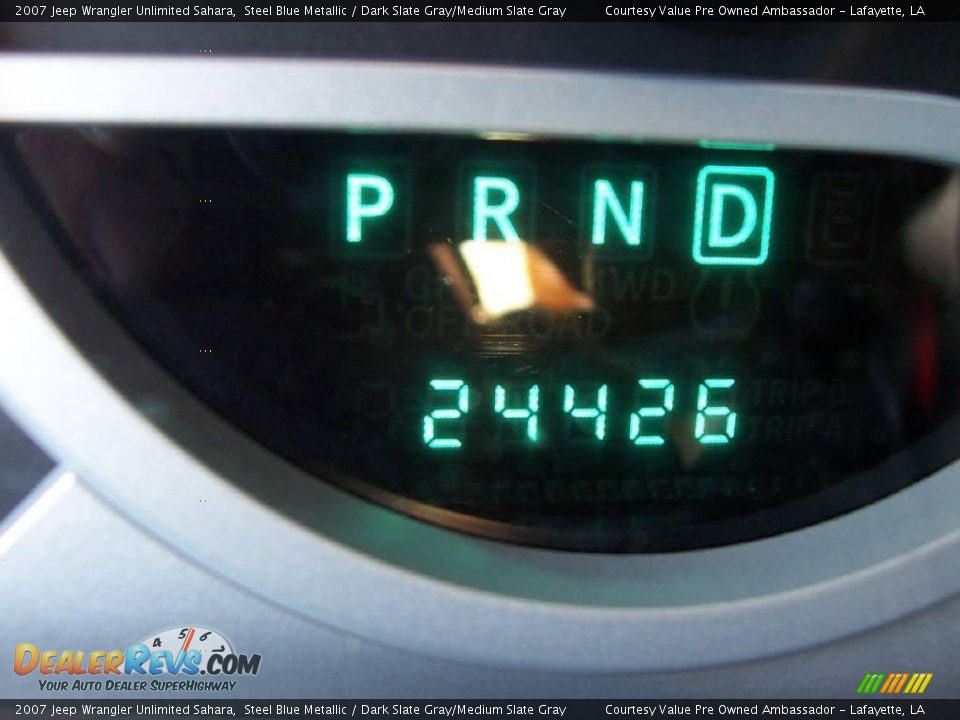 2007 Jeep Wrangler Unlimited Sahara Steel Blue Metallic / Dark Slate Gray/Medium Slate Gray Photo #12