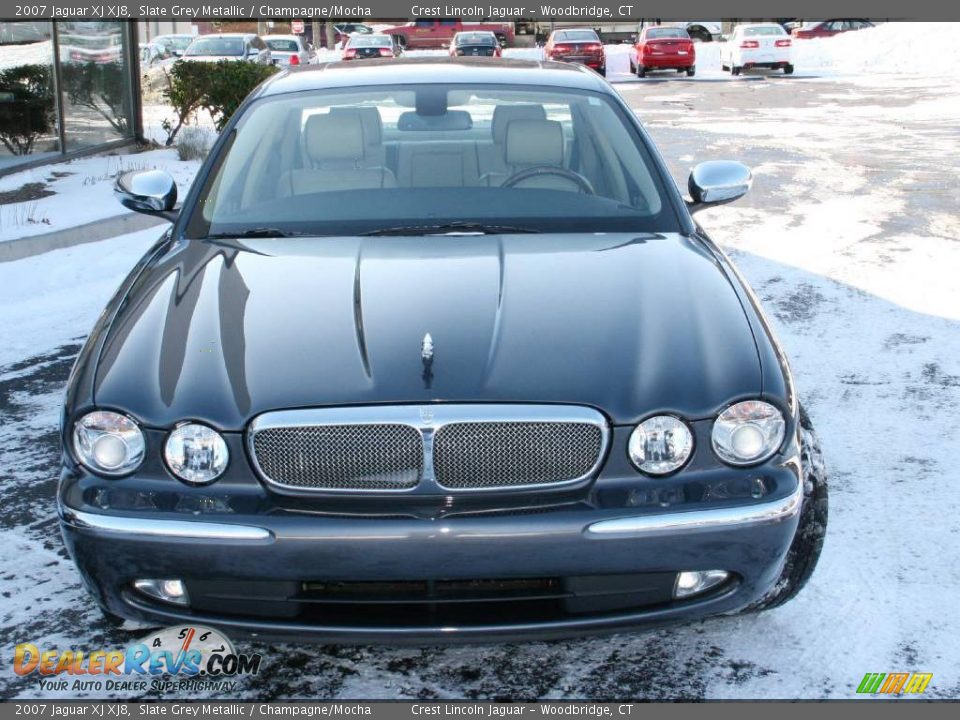 2007 Jaguar XJ XJ8 Slate Grey Metallic / Champagne/Mocha Photo #2