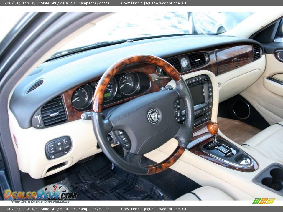 2007 Jaguar XJ XJ8 Slate Grey Metallic / Champagne/Mocha Photo #11
