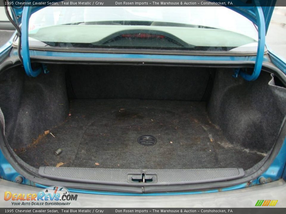 1995 Chevrolet Cavalier Sedan Teal Blue Metallic / Gray Photo #18