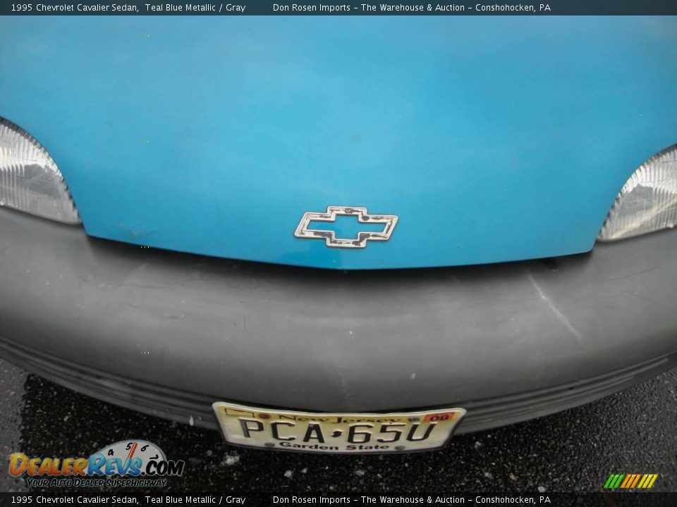 1995 Chevrolet Cavalier Sedan Teal Blue Metallic / Gray Photo #28