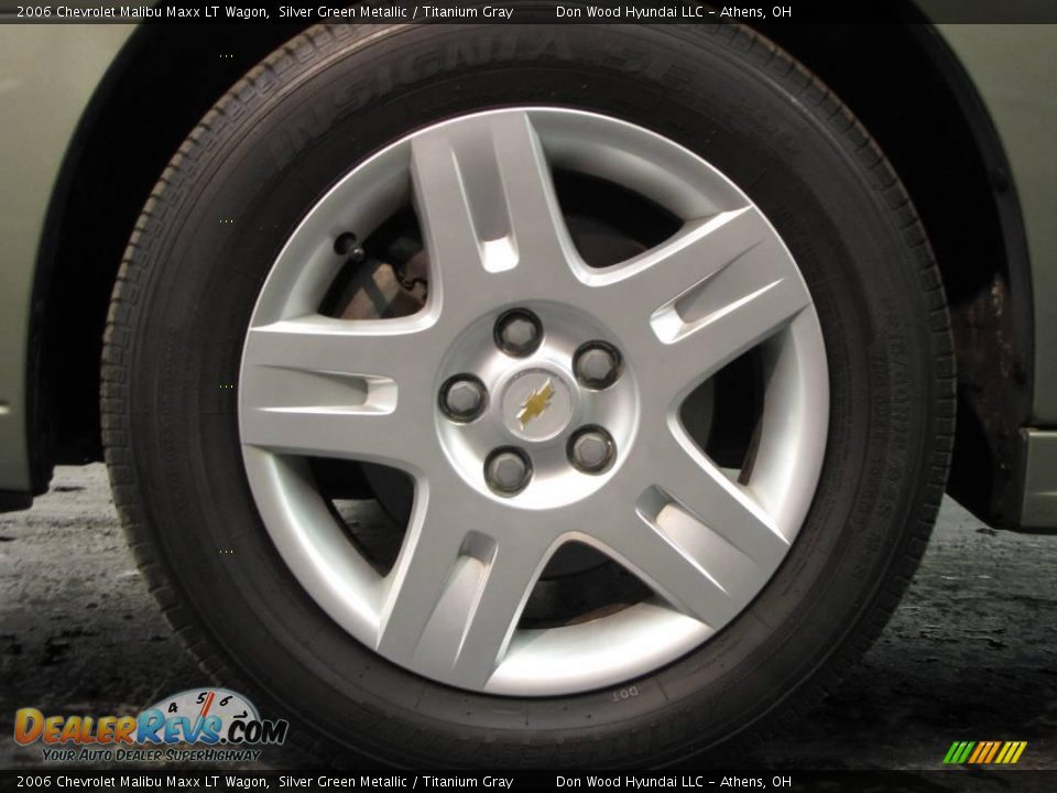 2006 Chevrolet Malibu Maxx LT Wagon Silver Green Metallic / Titanium Gray Photo #21