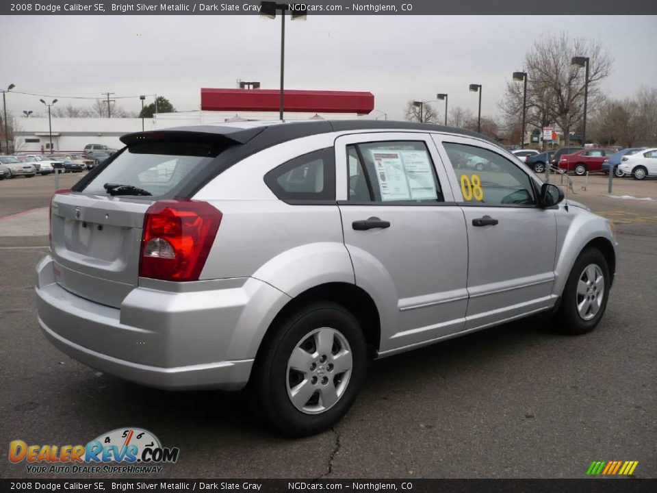 2008 Dodge Caliber SE Bright Silver Metallic / Dark Slate Gray Photo #4