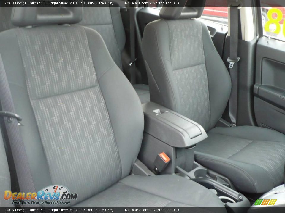 2008 Dodge Caliber SE Bright Silver Metallic / Dark Slate Gray Photo #12