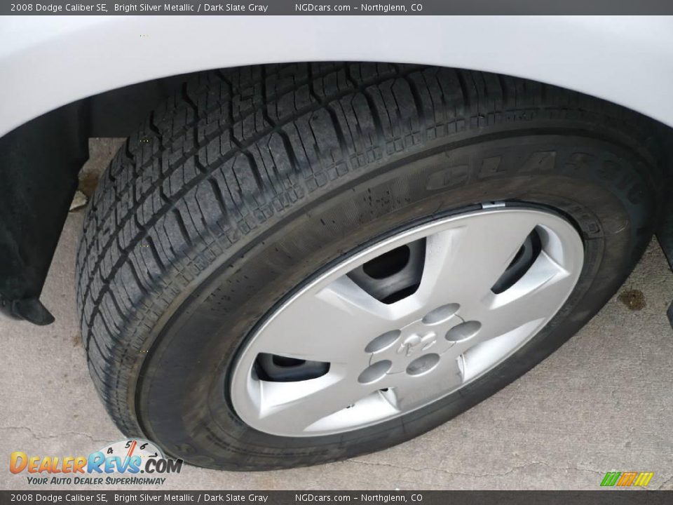 2008 Dodge Caliber SE Bright Silver Metallic / Dark Slate Gray Photo #18
