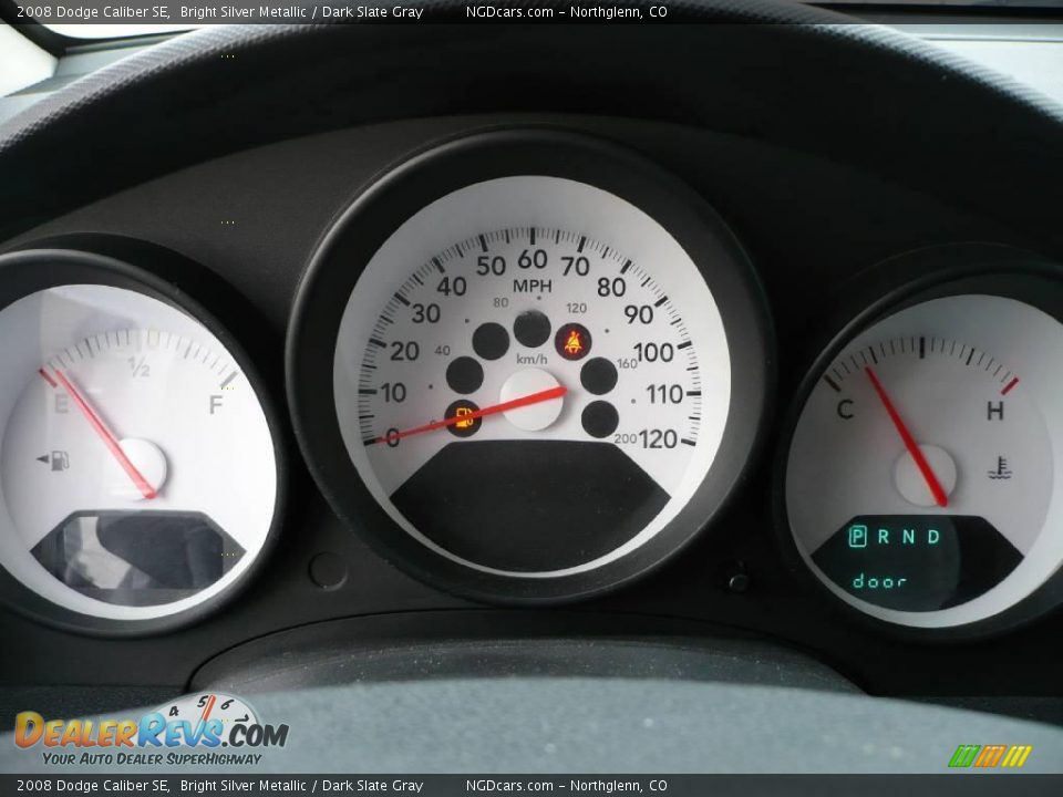 2008 Dodge Caliber SE Bright Silver Metallic / Dark Slate Gray Photo #21