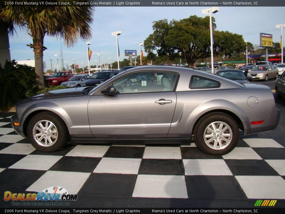 2006 Ford Mustang V6 Deluxe Coupe Tungsten Grey Metallic / Light Graphite Photo #2