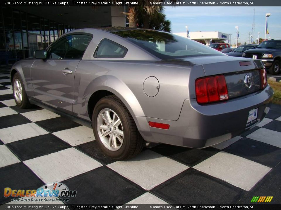 2006 Ford Mustang V6 Deluxe Coupe Tungsten Grey Metallic / Light Graphite Photo #9