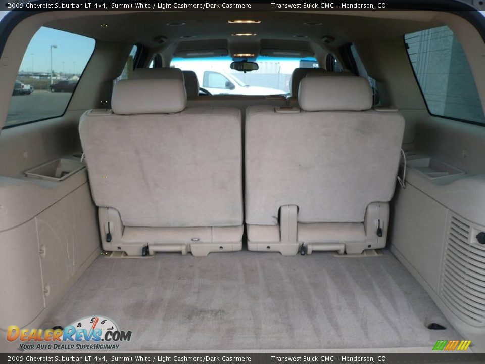 2009 Chevrolet Suburban LT 4x4 Summit White / Light Cashmere/Dark Cashmere Photo #11
