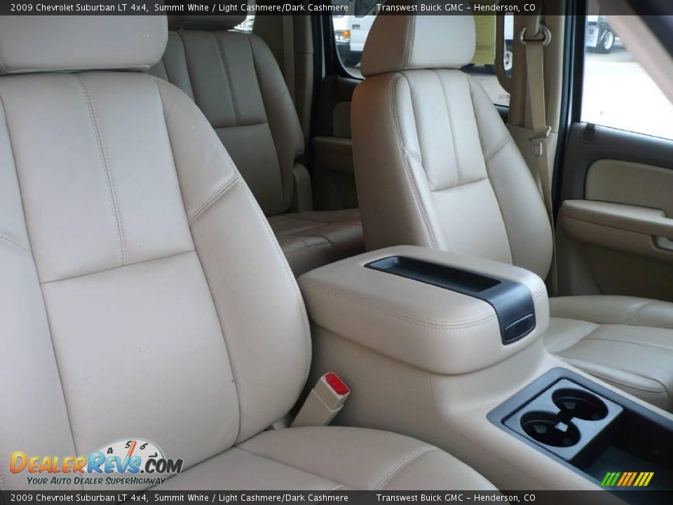 2009 Chevrolet Suburban LT 4x4 Summit White / Light Cashmere/Dark Cashmere Photo #16