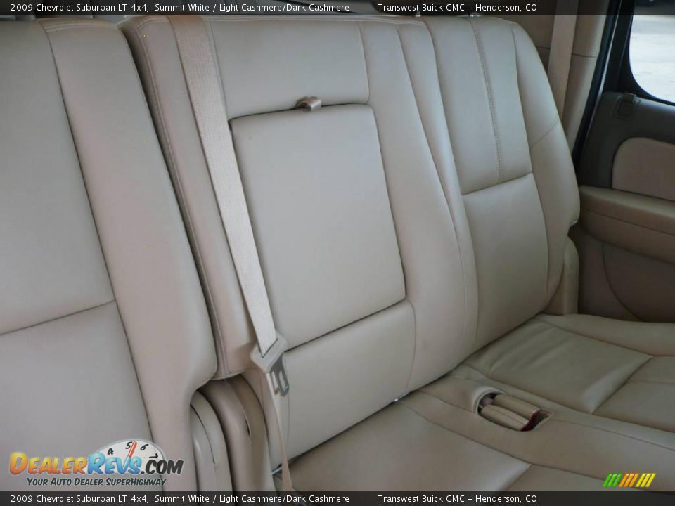 2009 Chevrolet Suburban LT 4x4 Summit White / Light Cashmere/Dark Cashmere Photo #17