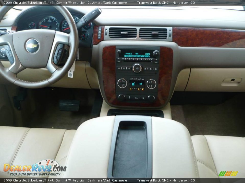 2009 Chevrolet Suburban LT 4x4 Summit White / Light Cashmere/Dark Cashmere Photo #19