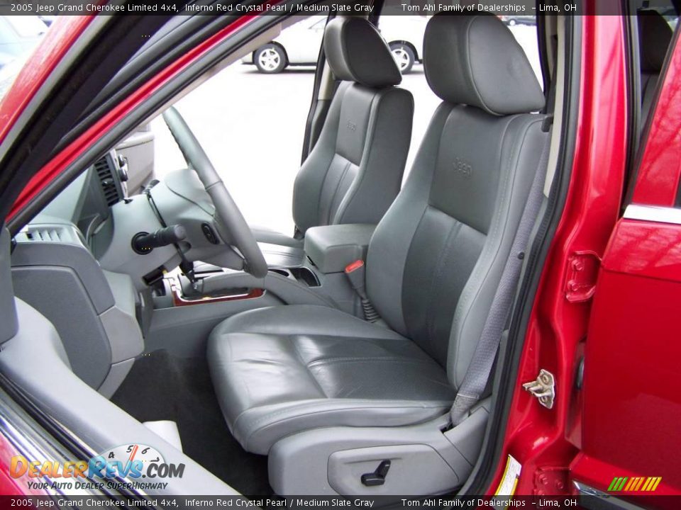 2005 Jeep Grand Cherokee Limited 4x4 Inferno Red Crystal Pearl / Medium Slate Gray Photo #9