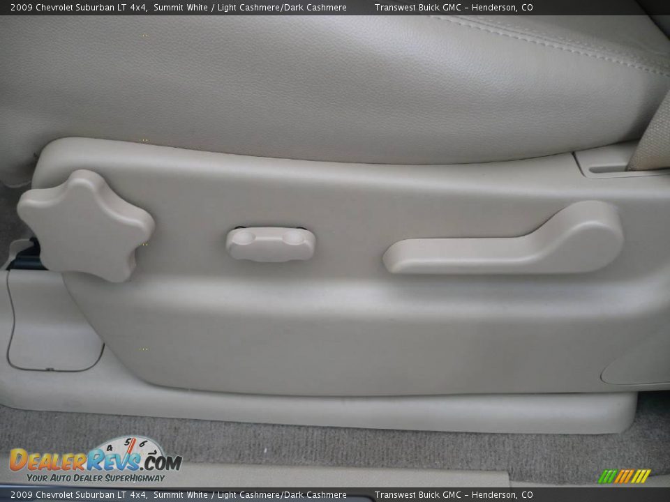 2009 Chevrolet Suburban LT 4x4 Summit White / Light Cashmere/Dark Cashmere Photo #23