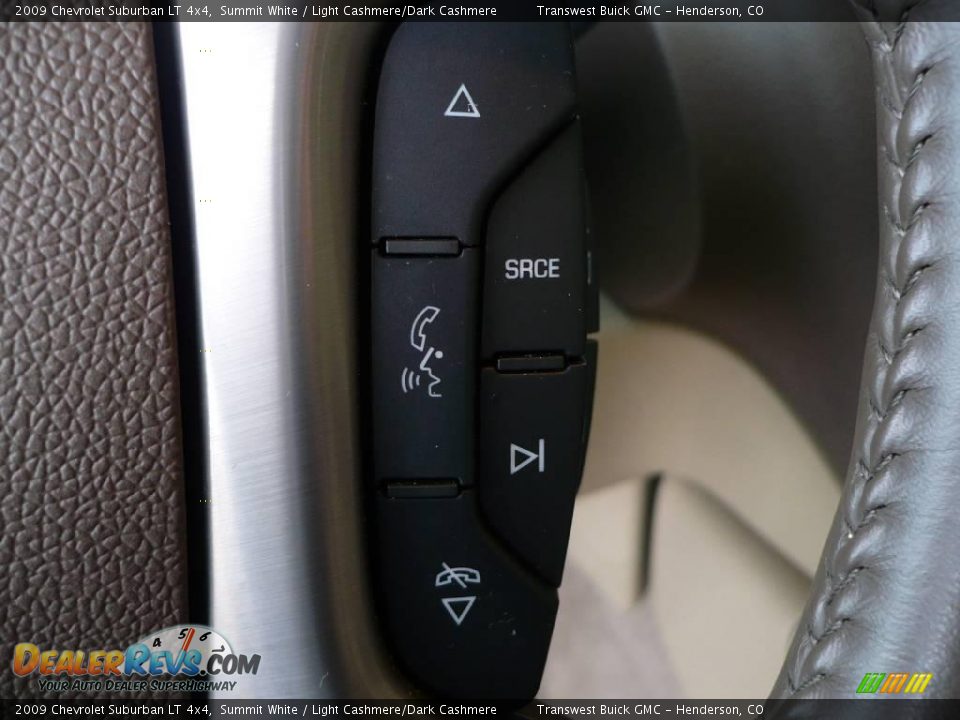 2009 Chevrolet Suburban LT 4x4 Summit White / Light Cashmere/Dark Cashmere Photo #26