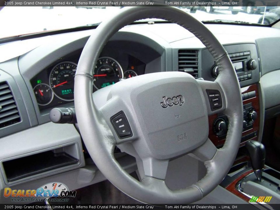 2005 Jeep Grand Cherokee Limited 4x4 Inferno Red Crystal Pearl / Medium Slate Gray Photo #20