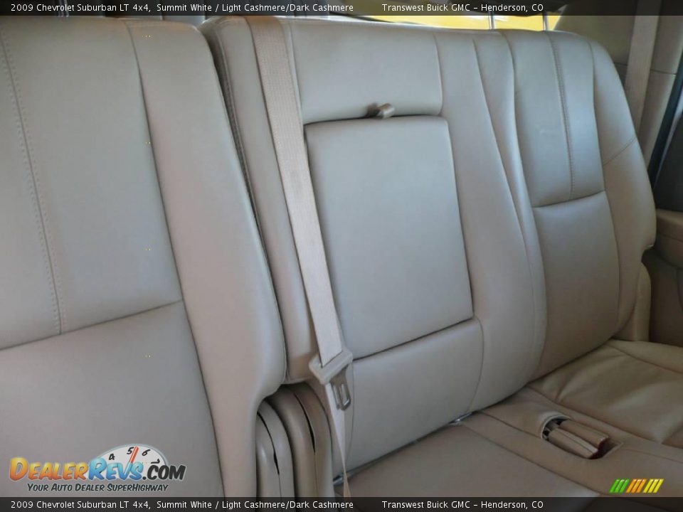 2009 Chevrolet Suburban LT 4x4 Summit White / Light Cashmere/Dark Cashmere Photo #17