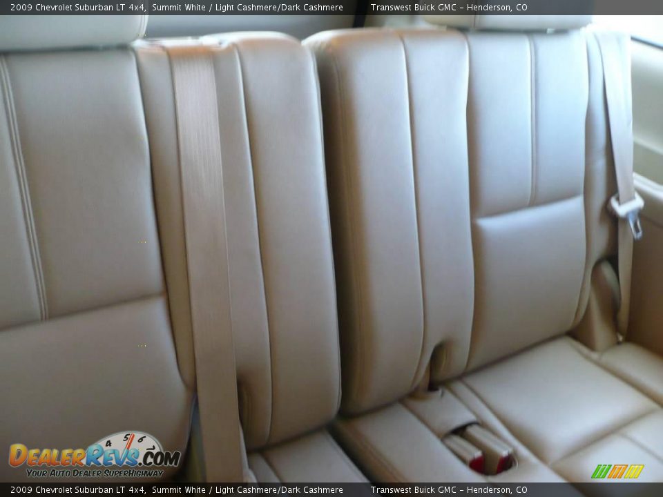 2009 Chevrolet Suburban LT 4x4 Summit White / Light Cashmere/Dark Cashmere Photo #18