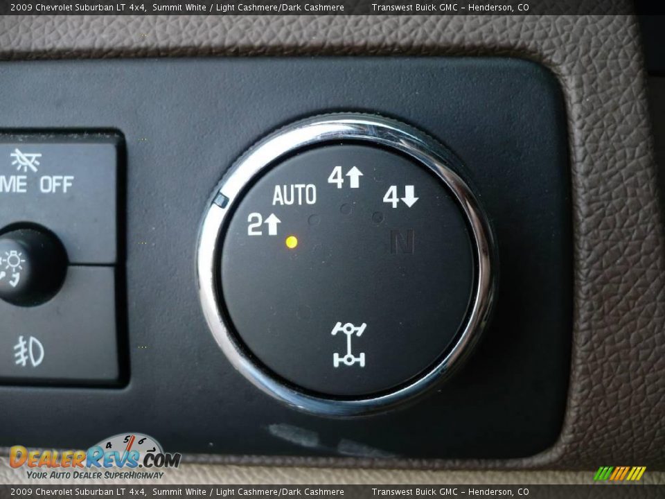 2009 Chevrolet Suburban LT 4x4 Summit White / Light Cashmere/Dark Cashmere Photo #24