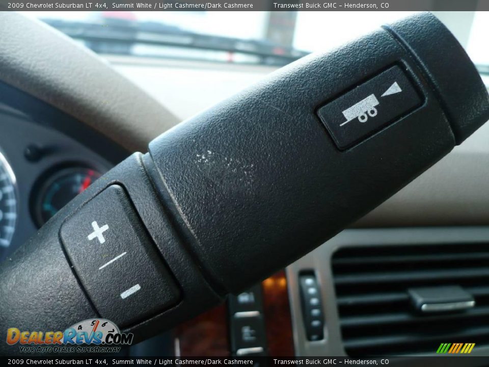 2009 Chevrolet Suburban LT 4x4 Summit White / Light Cashmere/Dark Cashmere Photo #27