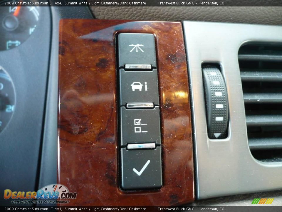 2009 Chevrolet Suburban LT 4x4 Summit White / Light Cashmere/Dark Cashmere Photo #28