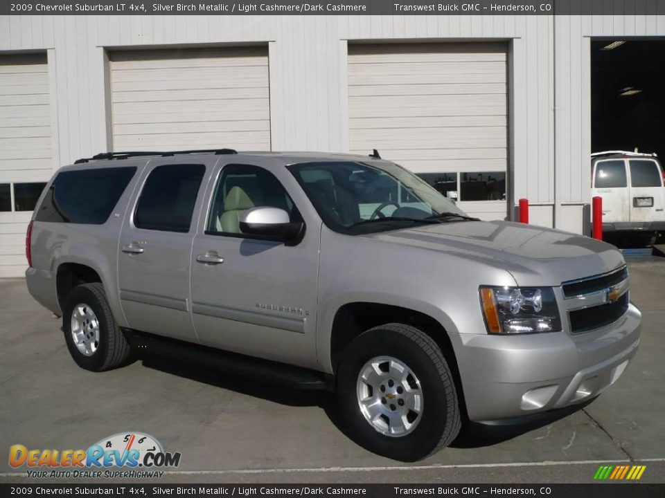 2009 Chevrolet Suburban LT 4x4 Silver Birch Metallic / Light Cashmere/Dark Cashmere Photo #1