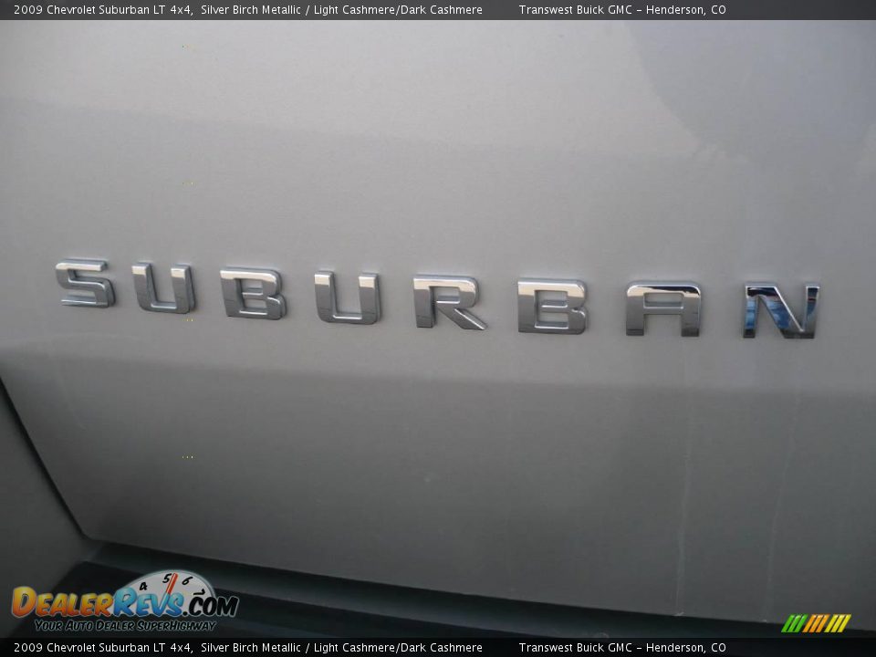 2009 Chevrolet Suburban LT 4x4 Silver Birch Metallic / Light Cashmere/Dark Cashmere Photo #12