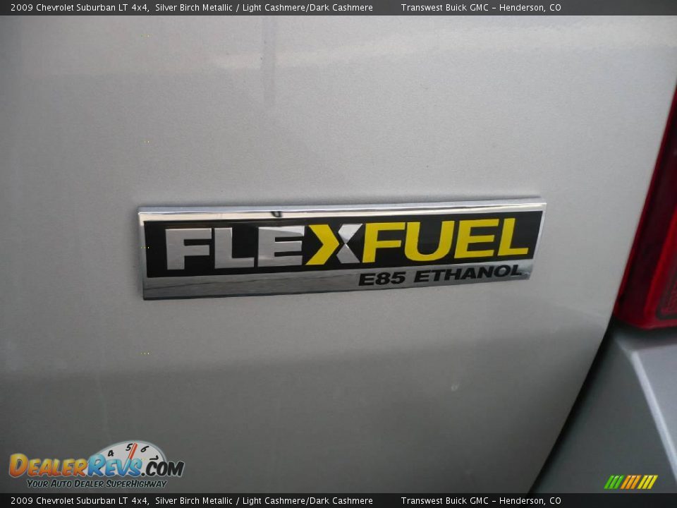 2009 Chevrolet Suburban LT 4x4 Silver Birch Metallic / Light Cashmere/Dark Cashmere Photo #14