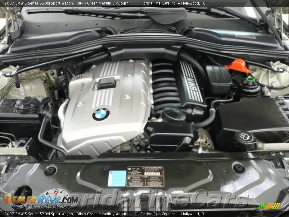 2007 BMW 5 Series 530xi Sport Wagon Olivin Green Metallic / Auburn Photo #9