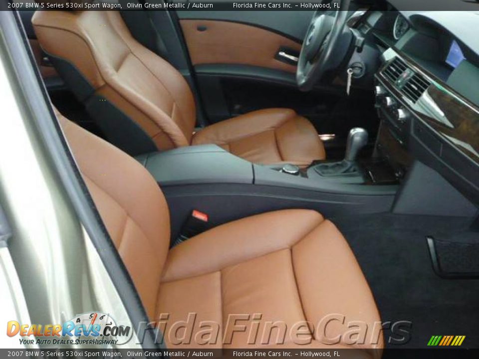2007 BMW 5 Series 530xi Sport Wagon Olivin Green Metallic / Auburn Photo #13
