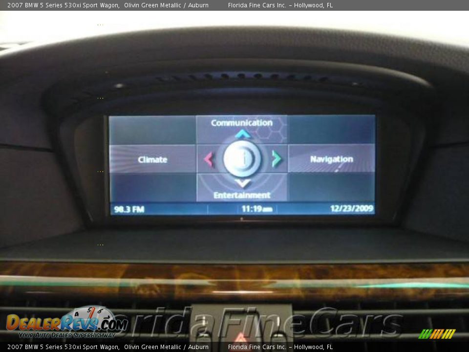 2007 BMW 5 Series 530xi Sport Wagon Olivin Green Metallic / Auburn Photo #18